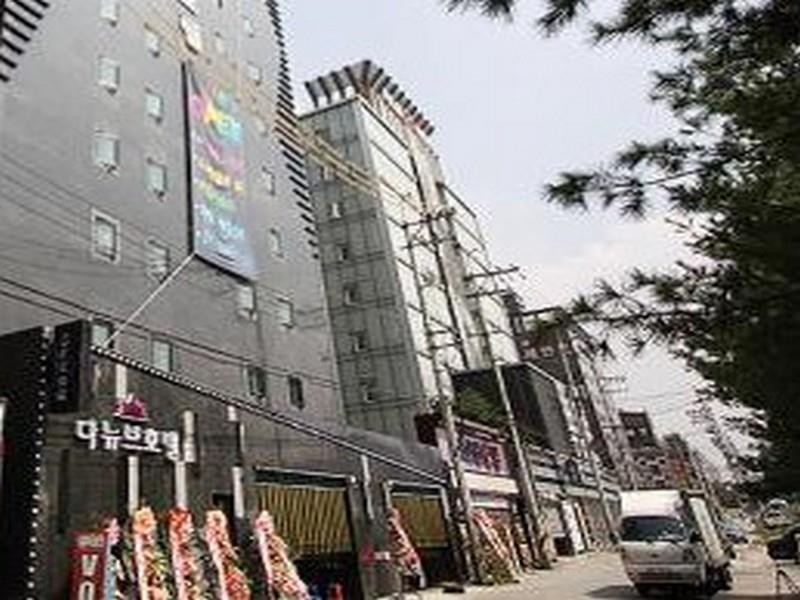 Danube Hotel 水原市 外观 照片